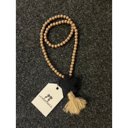 1770 Collar Estrella Negra Nancy La Martinica