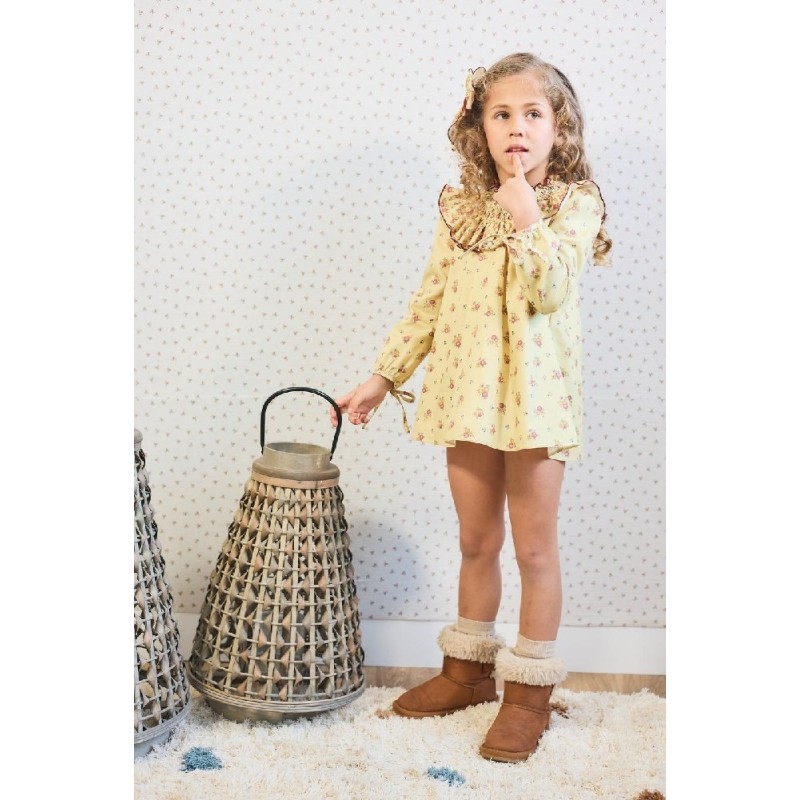 726 Vestido Real Cuello Bordado La Martinica